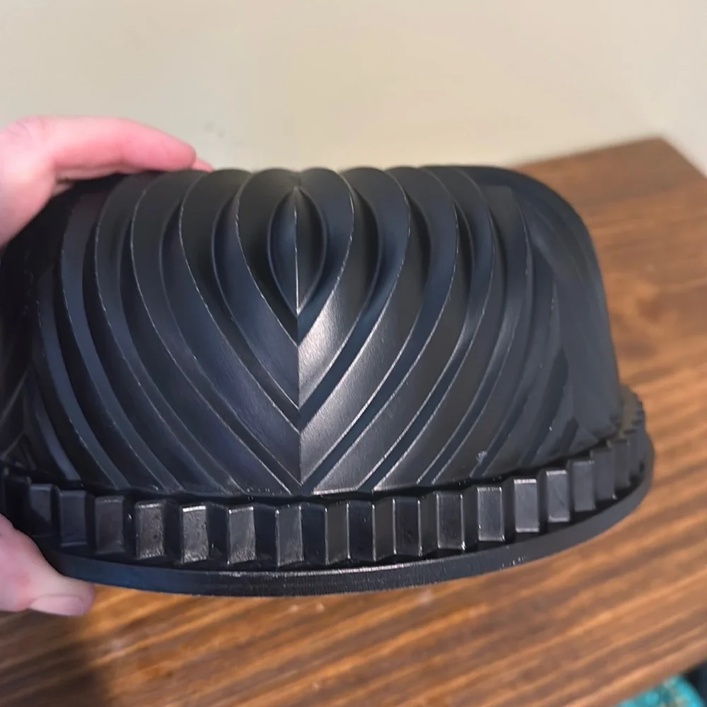 Nordic Ware Black Swirl Bundt Cake Pan